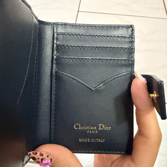 Dior Bifold Card Holder - Picture 12 of 13